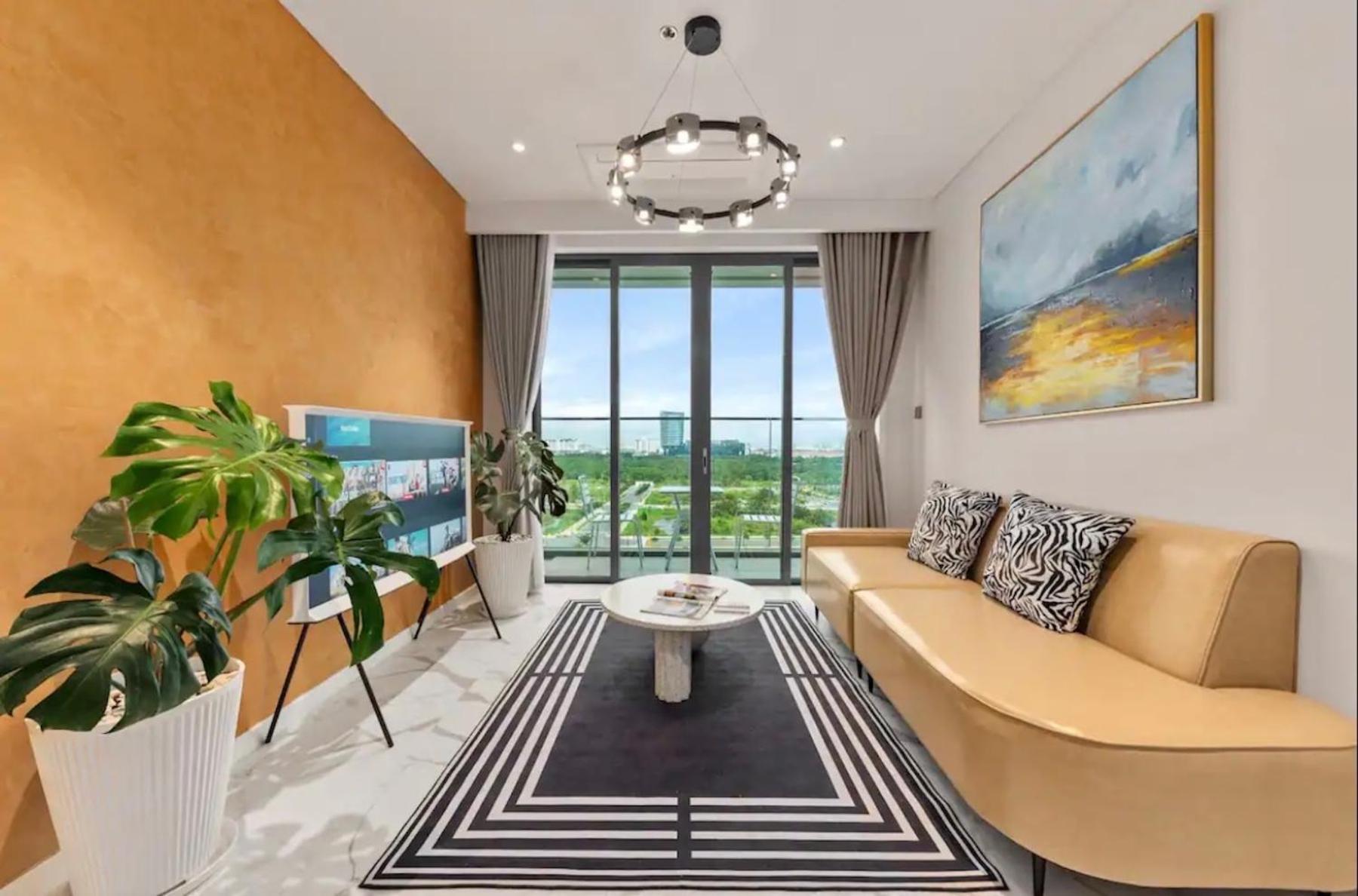 The Crest-central Saigon Riverside -free Pool-gym-sauna Room-yoga Апартаменты *